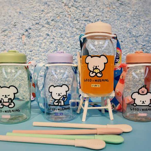 creative fashion cute puppy printed shatter-resistant plastic water bottle portable sports straw water cup
creative fashion cute puppy printed shatter-resistant plastic water bottle portable sports straw water cup