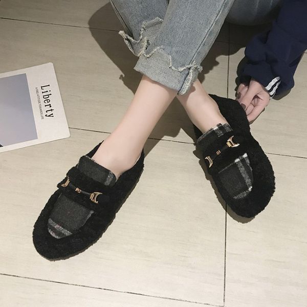 faux fur flats shoes women fashion metal tpr soft wild loafers women warm plus plush winter slip on shoes for y18-17, Black
faux fur flats shoes women fashion metal tpr soft wild loafers women warm plus plush winter slip on shoes for y18-17, Black