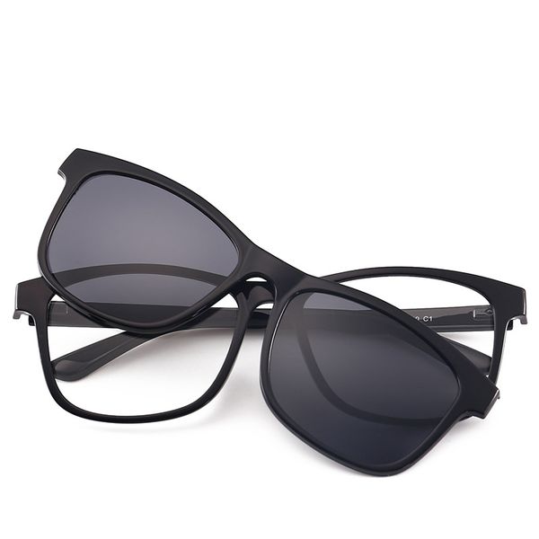 magnetic clip on sunglasses men polarized sunglass tr90 mirrored oculos masculino, White;black
magnetic clip on sunglasses men polarized sunglass tr90 mirrored oculos masculino, White;black