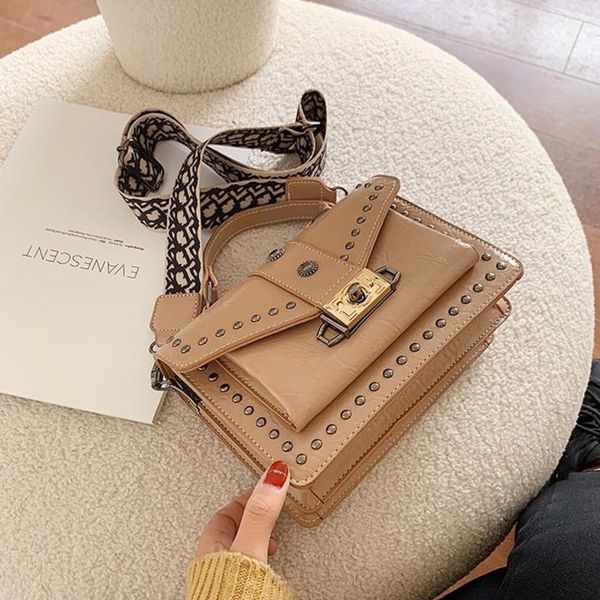 women's single shoulder small square bag summer 2020 casual crossbody bags for women bolsas feminina fashion casual leather bags
women's single shoulder small square bag summer 2020 casual crossbody bags for women bolsas feminina fashion casual leather bags