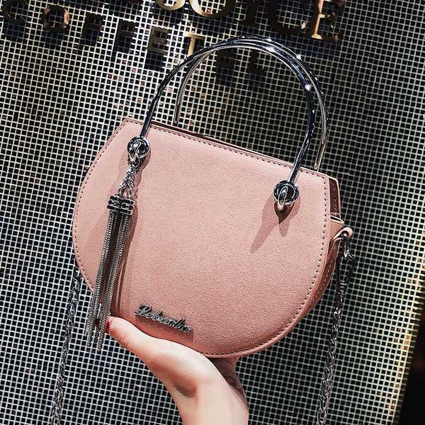 women's designer handbag 2020 new quality matte pu leather women bag metal ring tote bag tassel chain shoulder messenger #45
women's designer handbag 2020 new quality matte pu leather women bag metal ring tote bag tassel chain shoulder messenger #45