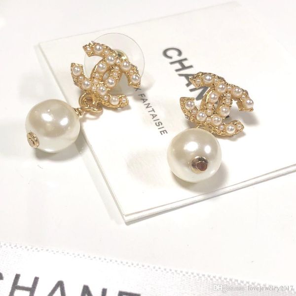 luxury jewelry women earrings single pearl designer stud earrings high-end elagant round stud fashion style, Golden;silver
luxury jewelry women earrings single pearl designer stud earrings high-end elagant round stud fashion style, Golden;silver