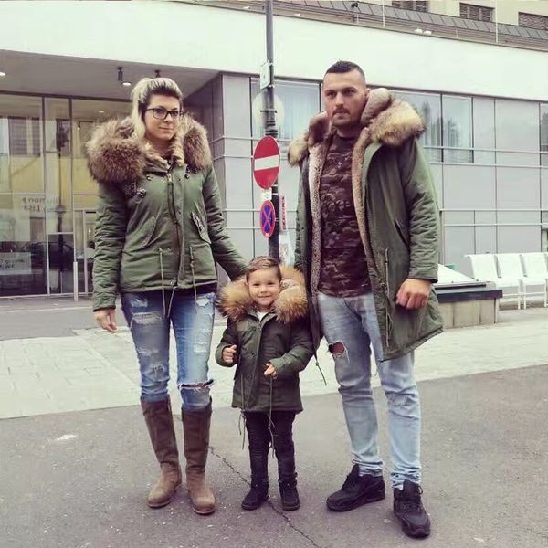 fashion new arrival style family wear natural fur lined mrs fur parka women winter short wear, Black
fashion new arrival style family wear natural fur lined mrs fur parka women winter short wear, Black