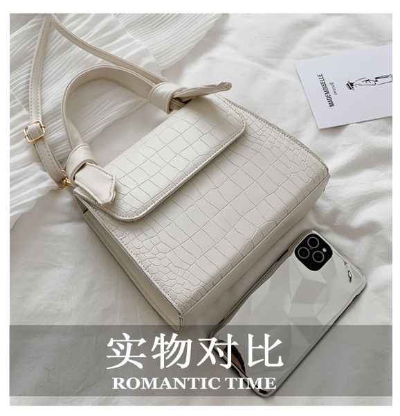 pu leather small square shoulder bag crocodile pattern crossbody bags for women ladies tote handbags evening clutch purse bolsa
pu leather small square shoulder bag crocodile pattern crossbody bags for women ladies tote handbags evening clutch purse bolsa