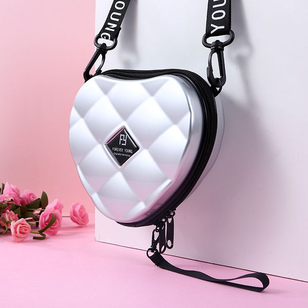 2020 new women mini heart-shape shoulder bag ladies simple messenger pvc box bag small square female zipper handbag phone wallet
2020 new women mini heart-shape shoulder bag ladies simple messenger pvc box bag small square female zipper handbag phone wallet