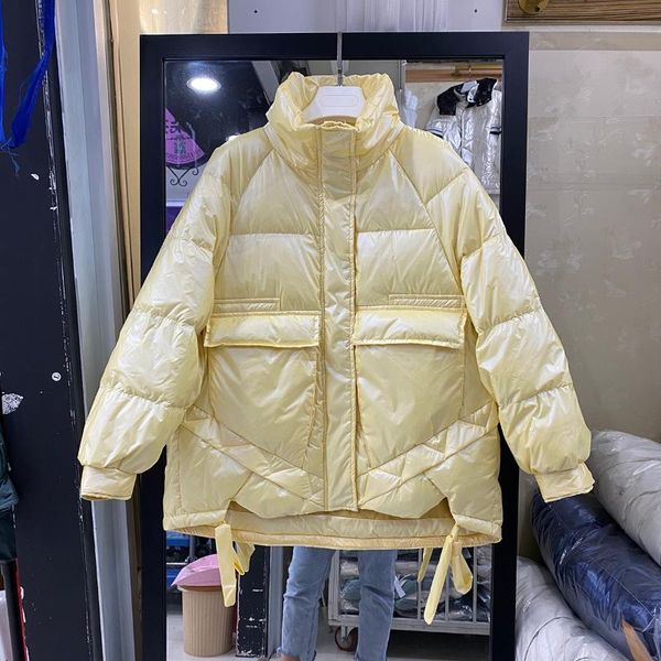 2020 winter women stand collar thick warm parkas loose bright color white duck down jacket female short oversized coat s79, Black
2020 winter women stand collar thick warm parkas loose bright color white duck down jacket female short oversized coat s79, Black