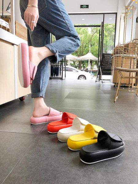 med slippers women summer shoes woman 2020 pantofle shale female beach luxury slides new sabot soft sneaker designer flat pu, Black
med slippers women summer shoes woman 2020 pantofle shale female beach luxury slides new sabot soft sneaker designer flat pu, Black