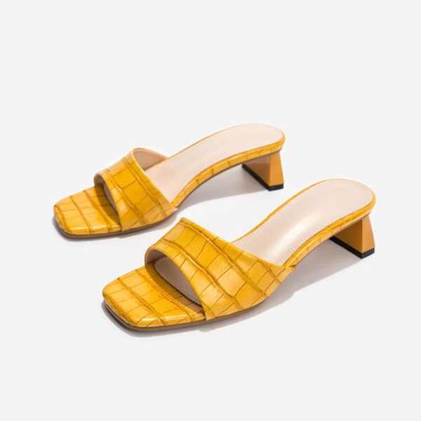 2020 women shoes for summer microfiber yellow women slippers large size 43 square high heels slides laides dress, Black
2020 women shoes for summer microfiber yellow women slippers large size 43 square high heels slides laides dress, Black