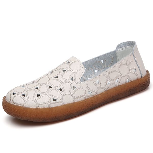 genuine leather hollowed out women casual flat shoes with round toe soft bottom summer female shoe, Black
genuine leather hollowed out women casual flat shoes with round toe soft bottom summer female shoe, Black