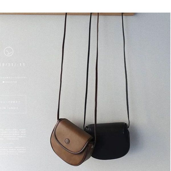 2020 new women's shoulder bag tide korean casual japanese shoulder small square bag messenger messenger
2020 new women's shoulder bag tide korean casual japanese shoulder small square bag messenger messenger