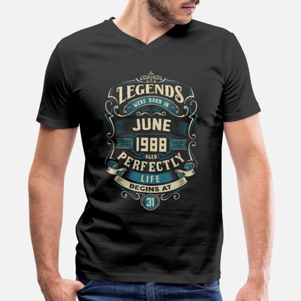 retro vintage июня 1988 дня рождения тенниска мужчины отпечатанные 100% хлопок плюс размера 3 letters cu basic summer style family рубашка
retro vintage июня 1988 дня рождения тенниска мужчины отпечатанные 100% хлопок плюс размера 3 letters cu basic summer style family рубашка