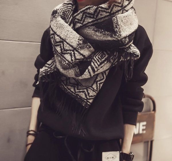new autumn winter retro ethnic style geometric patterns diamond lattice tassel warm ladies scarf shawl dual-use women, Blue;gray
new autumn winter retro ethnic style geometric patterns diamond lattice tassel warm ladies scarf shawl dual-use women, Blue;gray