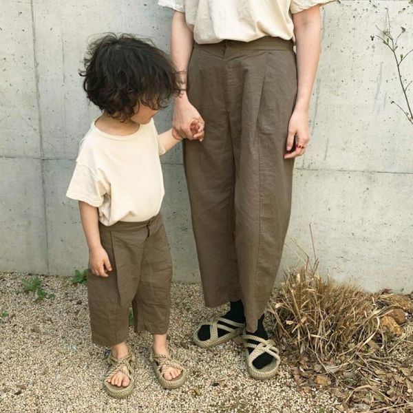 2020 summer korean children's clothing new boys and girls fashion parent-child retro cotton casual cropped pants, Blue
2020 summer korean children's clothing new boys and girls fashion parent-child retro cotton casual cropped pants, Blue