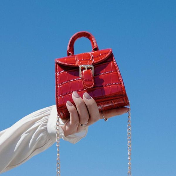 crocodile pattern mini tote bag 2020 fashion new high-quality pu leather women's designer handbag chain shoulder messenger bag
crocodile pattern mini tote bag 2020 fashion new high-quality pu leather women's designer handbag chain shoulder messenger bag