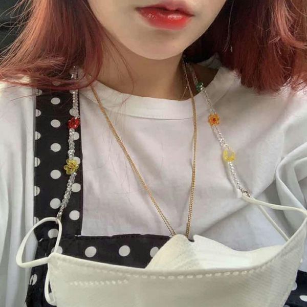 chokers aomu boho flower chain for mask women chains beaded necklace jewelry choker colorful fashion collares 2021 necklaces, Golden;silver
chokers aomu boho flower chain for mask women chains beaded necklace jewelry choker colorful fashion collares 2021 necklaces, Golden;silver