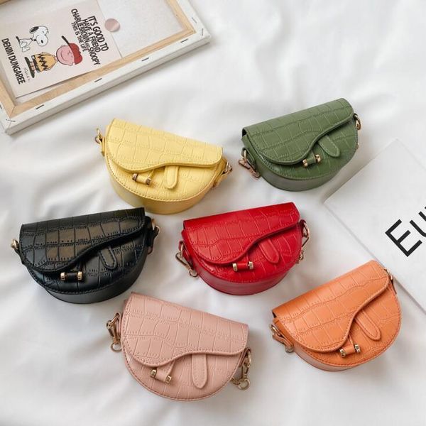 girl's designer handbags shopping mini bags girl's one-shoulder crossbody bags fashion casual chain tote chlidren luggage accesso, Silver
girl's designer handbags shopping mini bags girl's one-shoulder crossbody bags fashion casual chain tote chlidren luggage accesso, Silver