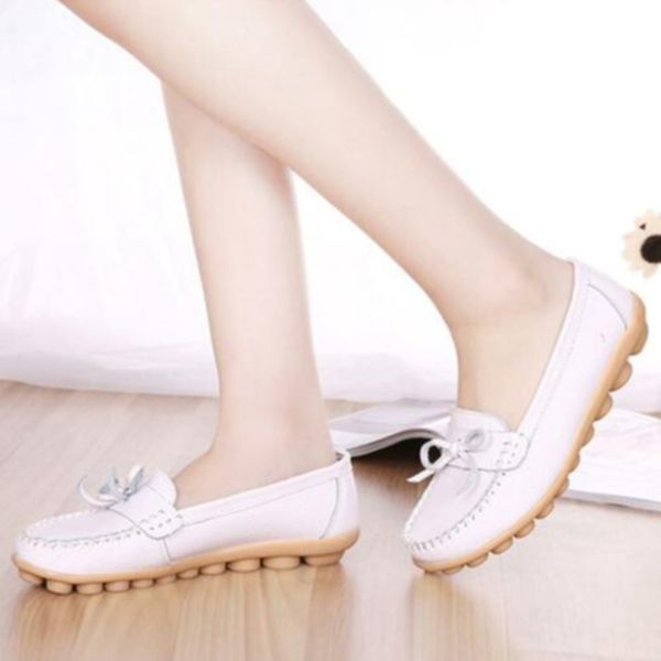2020 fashion soft leather round head women casual flats ladies butterfly-knot flat shoes new mother single shoes, Black
2020 fashion soft leather round head women casual flats ladies butterfly-knot flat shoes new mother single shoes, Black
