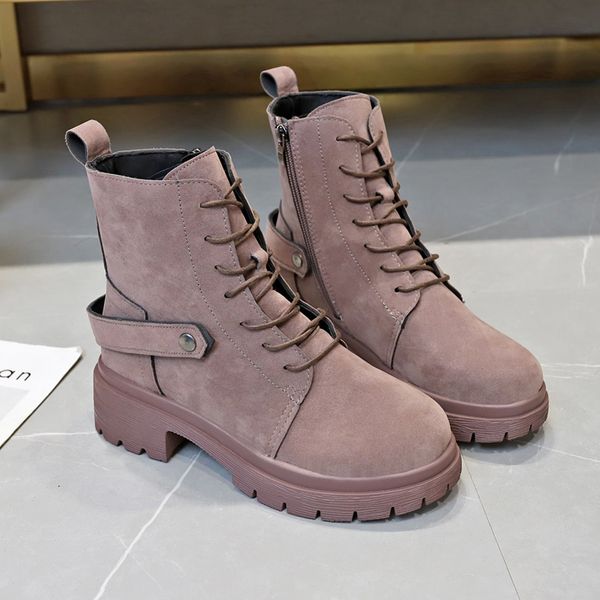 2020 winter new england low with round head snow boots female retro lace short boots ladies square root suede ankle boots, Black
2020 winter new england low with round head snow boots female retro lace short boots ladies square root suede ankle boots, Black