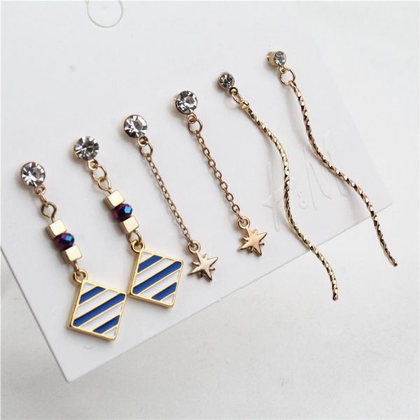 stud the suit combines long earrings with oil drops and crystals in fashion, Golden;silver
stud the suit combines long earrings with oil drops and crystals in fashion, Golden;silver
