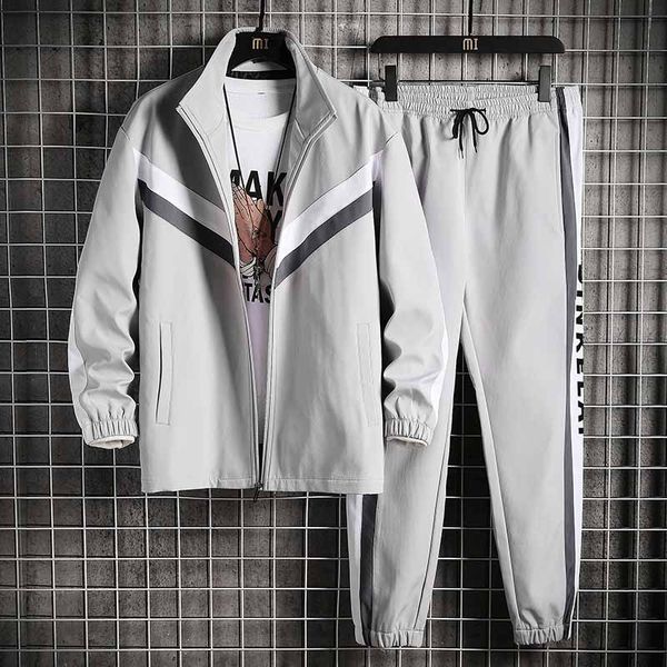 mens tracksuit autumn fashion men outdoor active two piece suits casual men panelled sport suit 2 colors asian size -4xl, Gray
mens tracksuit autumn fashion men outdoor active two piece suits casual men panelled sport suit 2 colors asian size -4xl, Gray