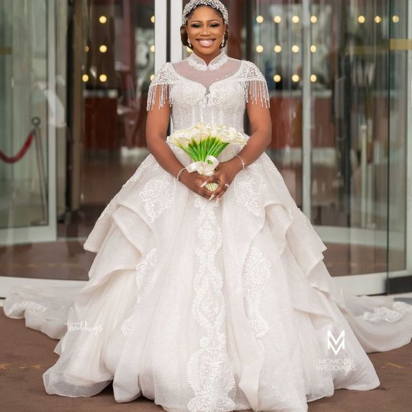 high neck african wedding dresse short sleeves lace appliqued beaded tassel country bridal gowns plus size vestido de noiva, White
high neck african wedding dresse short sleeves lace appliqued beaded tassel country bridal gowns plus size vestido de noiva, White