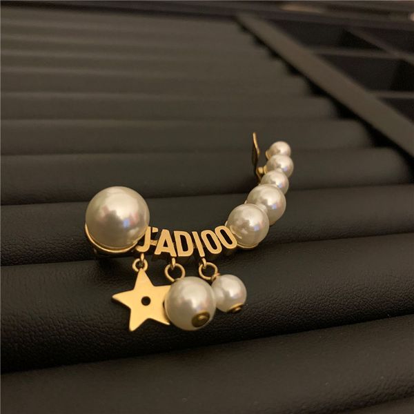 pearl alphabet ear clip retro designer earrings studs women brand star ear clips luxury jewelry accessories, Golden
pearl alphabet ear clip retro designer earrings studs women brand star ear clips luxury jewelry accessories, Golden