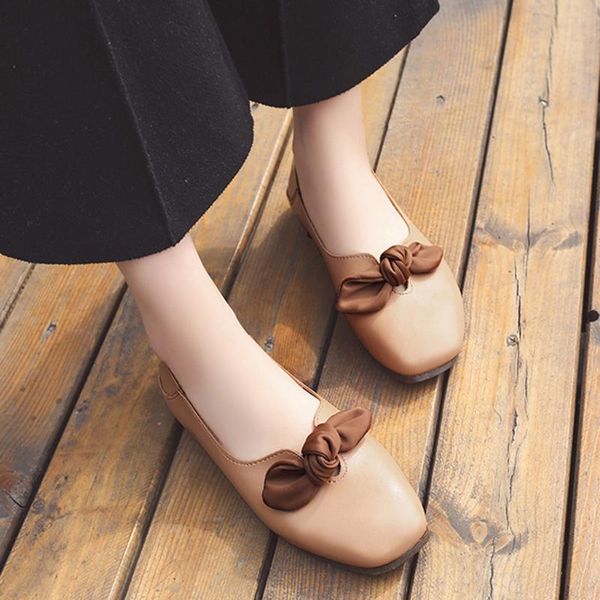 flat shoes women casual women spring autumn solid ballet slip on flats quality pu leather loafers shoes for flats, Black
flat shoes women casual women spring autumn solid ballet slip on flats quality pu leather loafers shoes for flats, Black