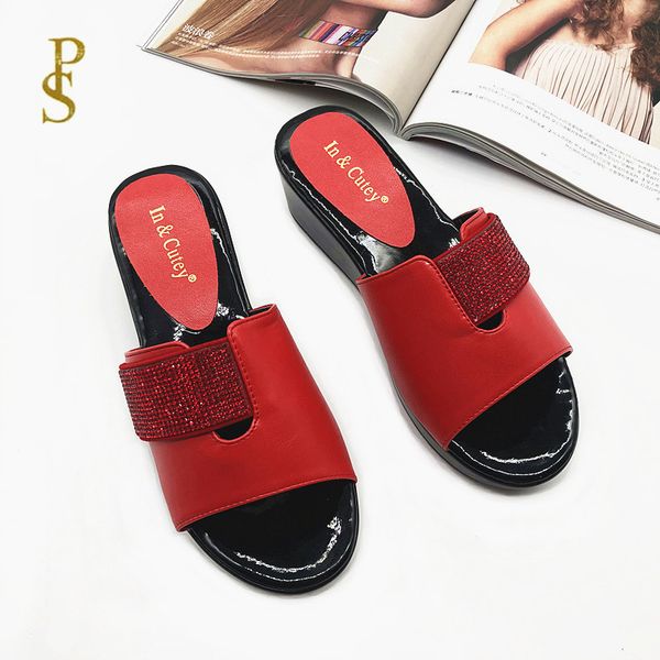 european and american style women's shoes wedges slippers with diamond for mama, Black
european and american style women's shoes wedges slippers with diamond for mama, Black