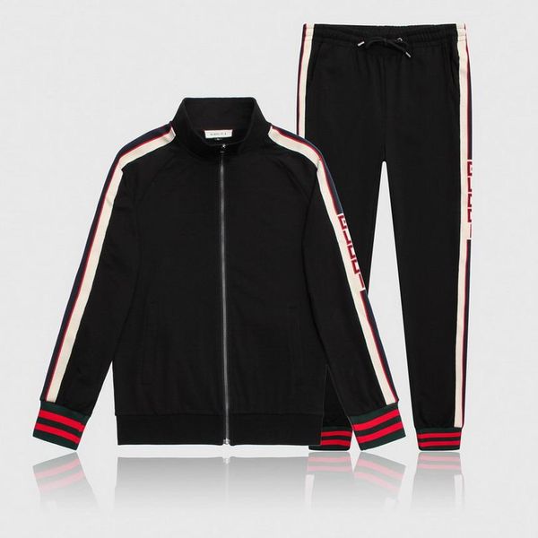 2020 mens designer fashion tracksuit letters embroidery summer sportswear short sleeves pullover jogger pants suits o-neck sportsuit, Gray
2020 mens designer fashion tracksuit letters embroidery summer sportswear short sleeves pullover jogger pants suits o-neck sportsuit, Gray