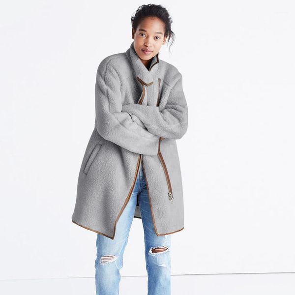 women luxury coats vintage women cardigan coats winter fashion panelled designer long sleeve warm loose outerwear, Black;brown
women luxury coats vintage women cardigan coats winter fashion panelled designer long sleeve warm loose outerwear, Black;brown
