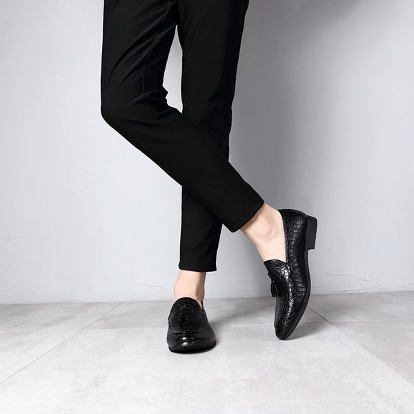 2020 new foreign trade large size wedding shoes mens shoes, Black
2020 new foreign trade large size wedding shoes mens shoes, Black