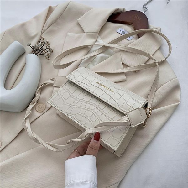 crocodile pattern belt underarm 2020 autumn new women's shoulder strap small square versatile small square bag popular shoulder crossbo
crocodile pattern belt underarm 2020 autumn new women's shoulder strap small square versatile small square bag popular shoulder crossbo