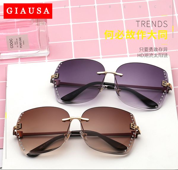 2020 fashion sunglasses women brand designer sun glasses gradient shades cutting lens ladies frameless metal eyeglasses uv400, White;black
2020 fashion sunglasses women brand designer sun glasses gradient shades cutting lens ladies frameless metal eyeglasses uv400, White;black