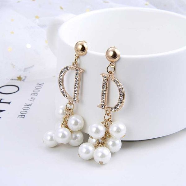 new woman jewelry small letter d designer flowers pearls 925 silver earrings bijoux bijouterie jewelry gift, Golden;silver
new woman jewelry small letter d designer flowers pearls 925 silver earrings bijoux bijouterie jewelry gift, Golden;silver