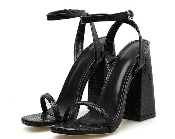 women's chunky heel sandals chunky heel square toe black buckle high heels for formal occasions work banquet
women's chunky heel sandals chunky heel square toe black buckle high heels for formal occasions work banquet