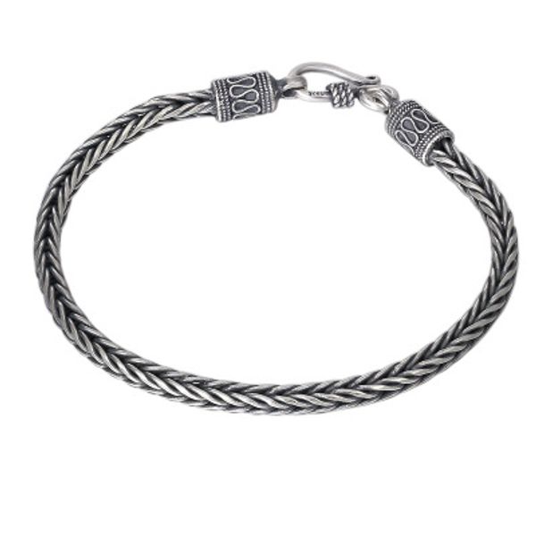 925 sterling silver women weave rope foxtail chain friendship survival couple bracelet bangle jewelry, Black
925 sterling silver women weave rope foxtail chain friendship survival couple bracelet bangle jewelry, Black