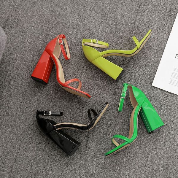 fashion womens shoes 2020 sandals summer woman large size buckle strap high heels suit female beige luxury ladies closed sizes, Black
fashion womens shoes 2020 sandals summer woman large size buckle strap high heels suit female beige luxury ladies closed sizes, Black