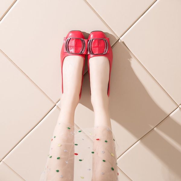 низкий каблук обувь женщина пряжка металл с низким pumps элегантного офиса pu кожей мелкой одинарной обуви женщина работа zapatos mujer, Black
низкий каблук обувь женщина пряжка металл с низким pumps элегантного офиса pu кожей мелкой одинарной обуви женщина работа zapatos mujer, Black