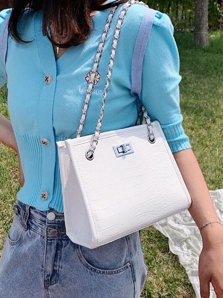 крокодил шаблон площади crossbody мешок 2020 новые высокого качества кожа pu женщины конструктор сумка цепь плечо сумка
крокодил шаблон площади crossbody мешок 2020 новые высокого качества кожа pu женщины конструктор сумка цепь плечо сумка