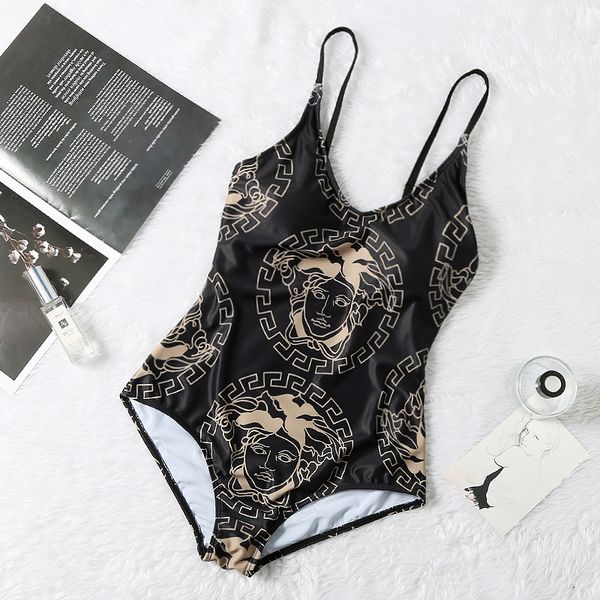 2020 women brazilian bikini summer swimsuit two-piece bandage bikinis set printed tassel bathing suits pink low waist backless swimwear
2020 women brazilian bikini summer swimsuit two-piece bandage bikinis set printed tassel bathing suits pink low waist backless swimwear