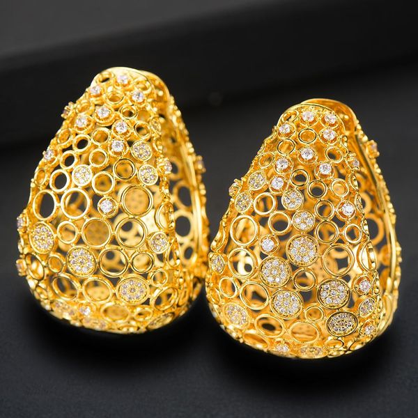 wholesale luxury hollow fat wide chic hoop earrings for women earrings jewelry charms elegant full mirco cubic zircon dubai wedding
wholesale luxury hollow fat wide chic hoop earrings for women earrings jewelry charms elegant full mirco cubic zircon dubai wedding