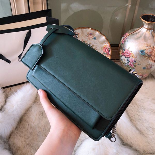 quality women messenger crossbody bags leather fashion handbags designer chain bag small purses 2020 brands women bag
quality women messenger crossbody bags leather fashion handbags designer chain bag small purses 2020 brands women bag