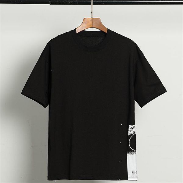 fashion mens t shirt 2020 famous street badge graffiti polo short sleeve shirts 20ss men women couples stylist hip hop tee, White;black
fashion mens t shirt 2020 famous street badge graffiti polo short sleeve shirts 20ss men women couples stylist hip hop tee, White;black