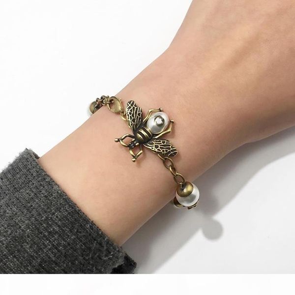 animal pearl bracelet women female honeybee opal bracelets copper wedding engagement jewelry, Golden;silver
animal pearl bracelet women female honeybee opal bracelets copper wedding engagement jewelry, Golden;silver