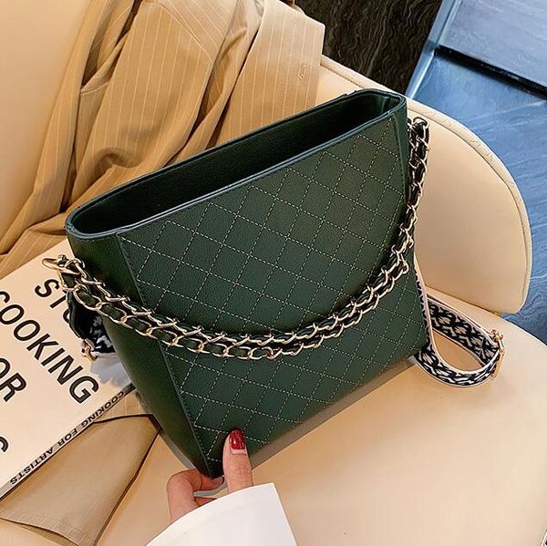 2020 large capacity women handbags check crossbody new fashion lady shoulder bags shopping bag
2020 large capacity women handbags check crossbody new fashion lady shoulder bags shopping bag