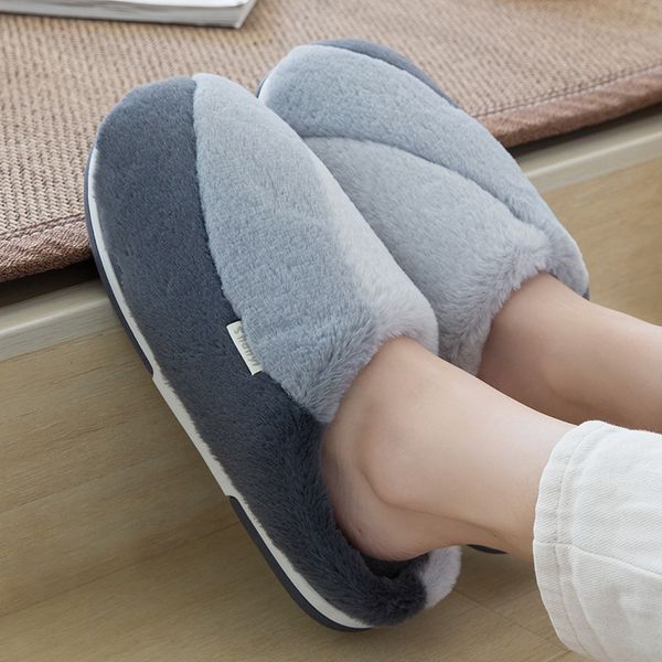 warm winter slippers suede velvet plush slippers furry platform home mixed colors house shoes for women, Black
warm winter slippers suede velvet plush slippers furry platform home mixed colors house shoes for women, Black
