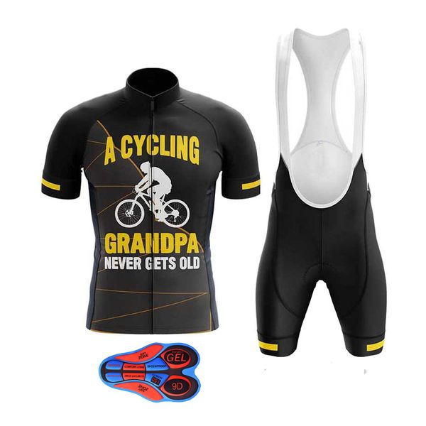 sptgrvo cycling jersey set bicycle clothing breathable men short sleeve shirt bike bib shorts 9d gel pad abbigliamento ciclismo, Black;blue
sptgrvo cycling jersey set bicycle clothing breathable men short sleeve shirt bike bib shorts 9d gel pad abbigliamento ciclismo, Black;blue