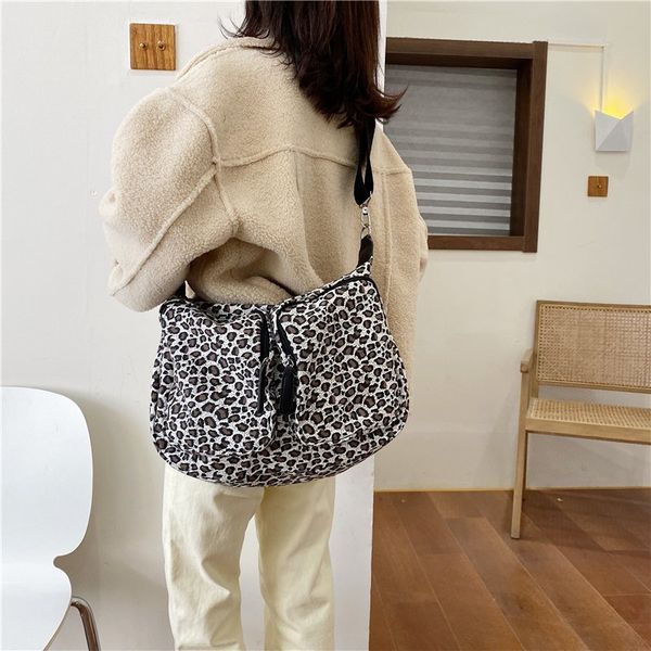fashion women messenger bags luxury canvas crossbody bags for women shoulder bag ladies 2020 design female handbags women's bag
fashion women messenger bags luxury canvas crossbody bags for women shoulder bag ladies 2020 design female handbags women's bag