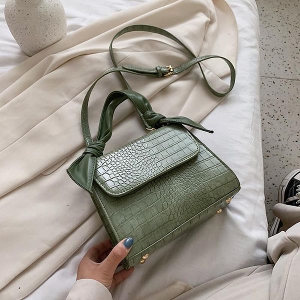 crocodile pattern pu leather crossbody bags for women new fashion small female shoulder handbags summer ladies' travel tote bag
crocodile pattern pu leather crossbody bags for women new fashion small female shoulder handbags summer ladies' travel tote bag