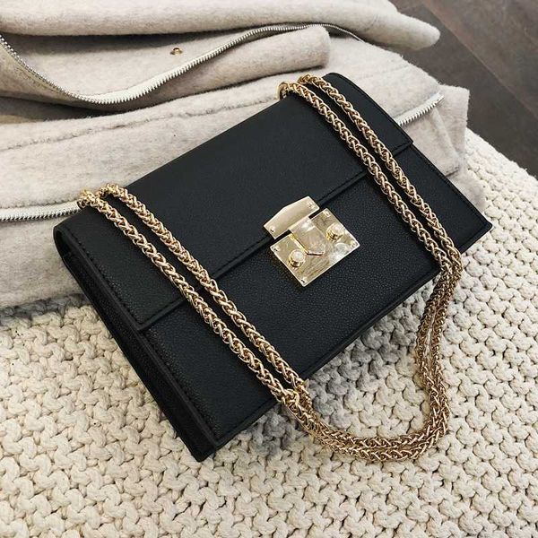 elegant female small square bag 2020 fashion new quality pu leather women's designer handbag lock chain shoulder messenger bags
elegant female small square bag 2020 fashion new quality pu leather women's designer handbag lock chain shoulder messenger bags